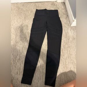 lululemon athletica Black High-Rise Jeggings